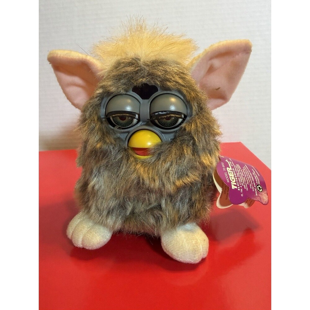 Vintage Furby 1998 Tiger Electronics Toy Gray Faux Fur Model 70-800 - Working?? - Picture 2 of 10